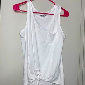 White crop top knot at bottom